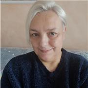 Offro le mie conoscenze e competenze per aiutare i bimbi a svolgere e capire i compiti.